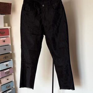 Stylish Black Pants Crop Cigarette 25” inseam
